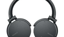 娱乐吃瓜酱带耳机